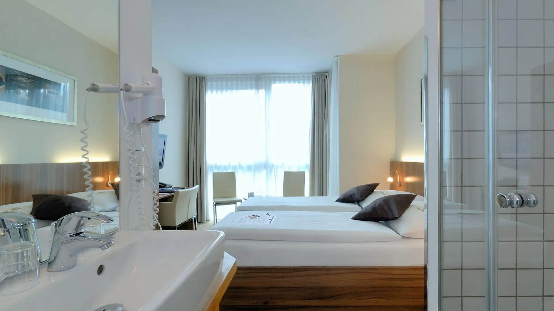 **  B&B Hotel Berlin-Mitte Germany